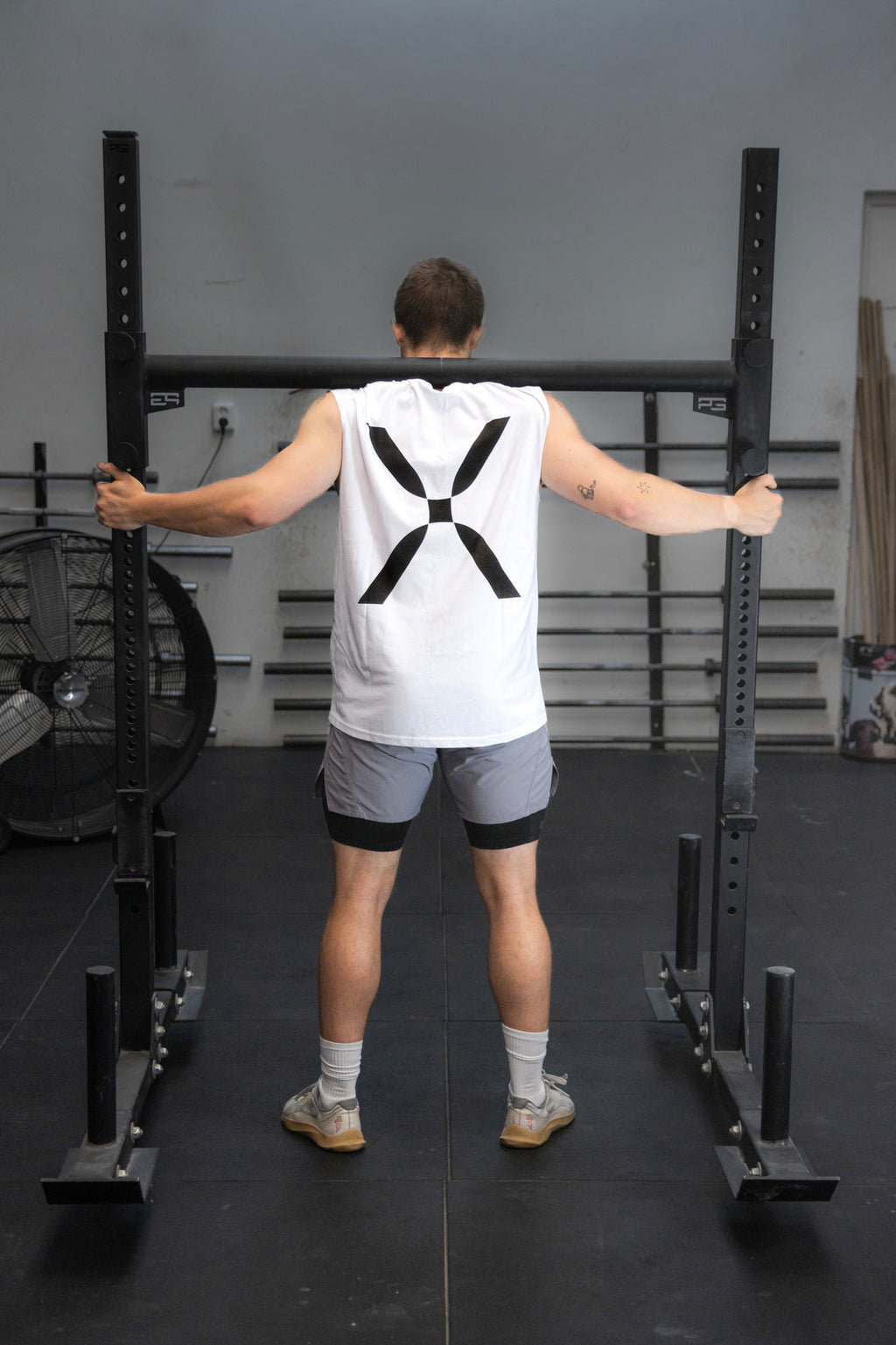 Crossover Gun Show Tank